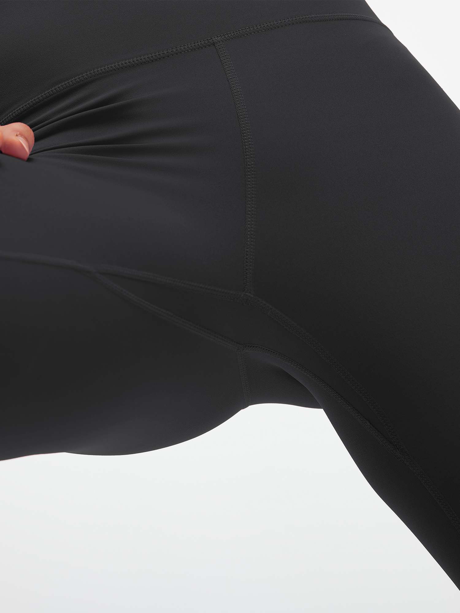 Women's 17" High-Waisted Capris - Image 10