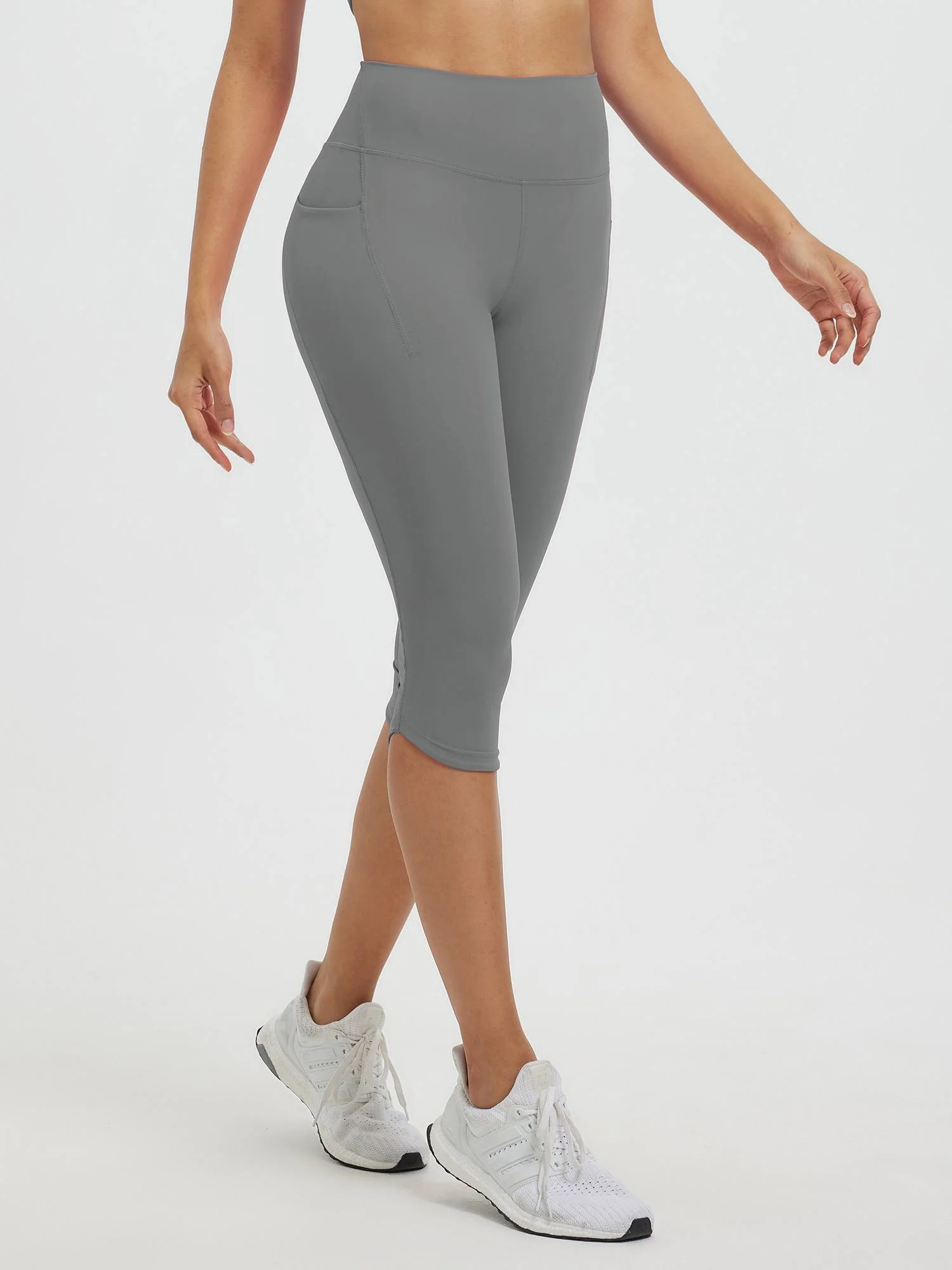 Women's 17" High-Waisted Capris - Image 24