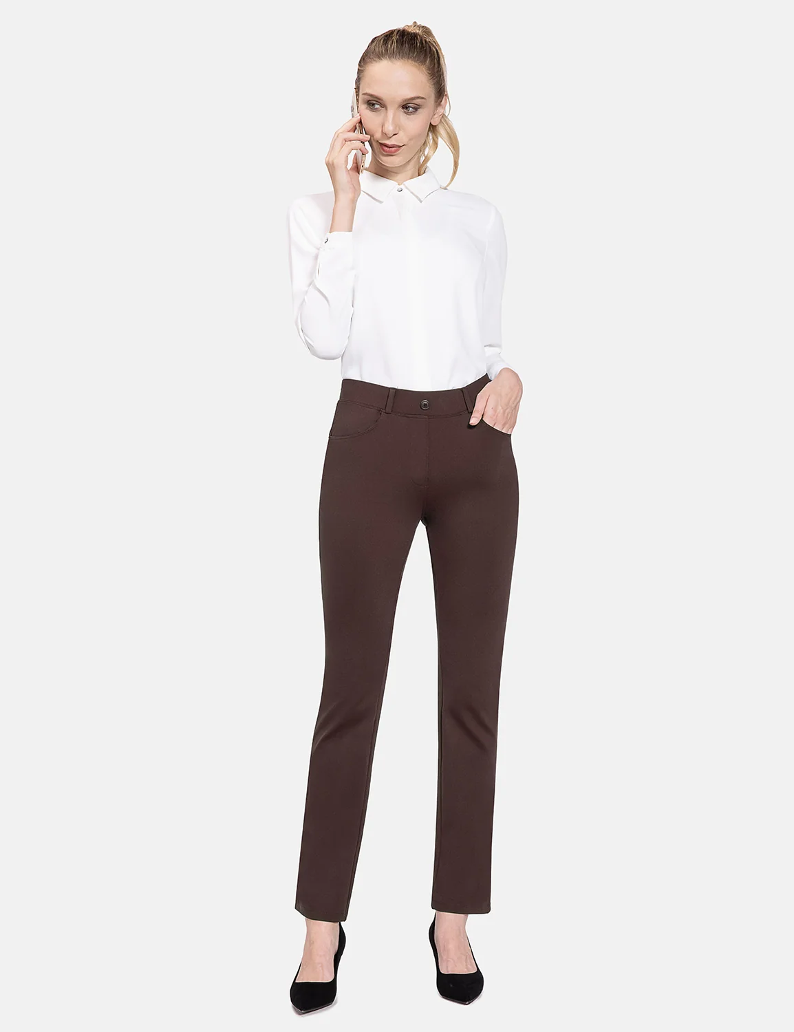Straight-Leg Yoga Pants - Image 10