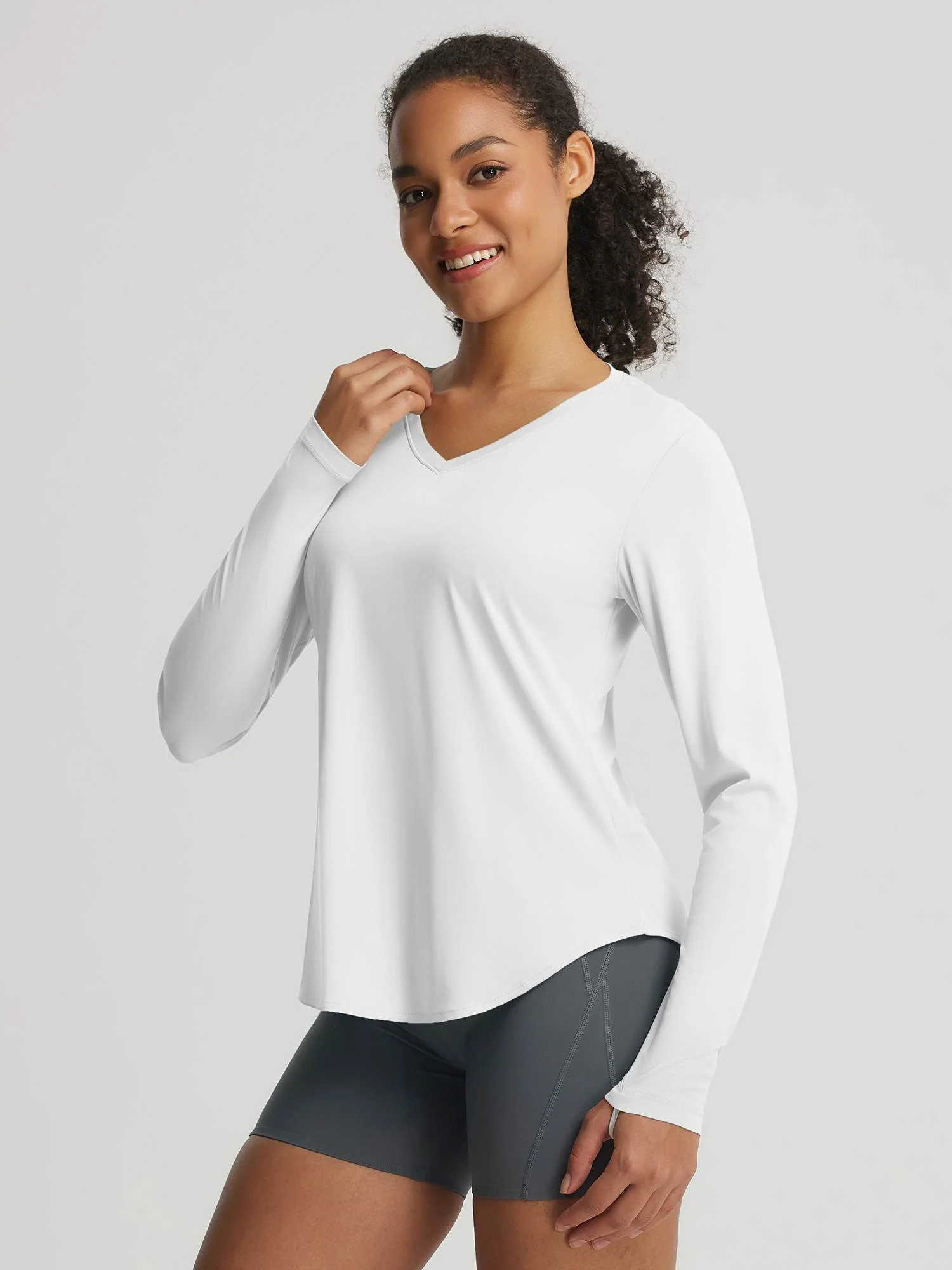 Baleaf UPF 50+ V Neck Long-Sleeve Shirt - Image 13