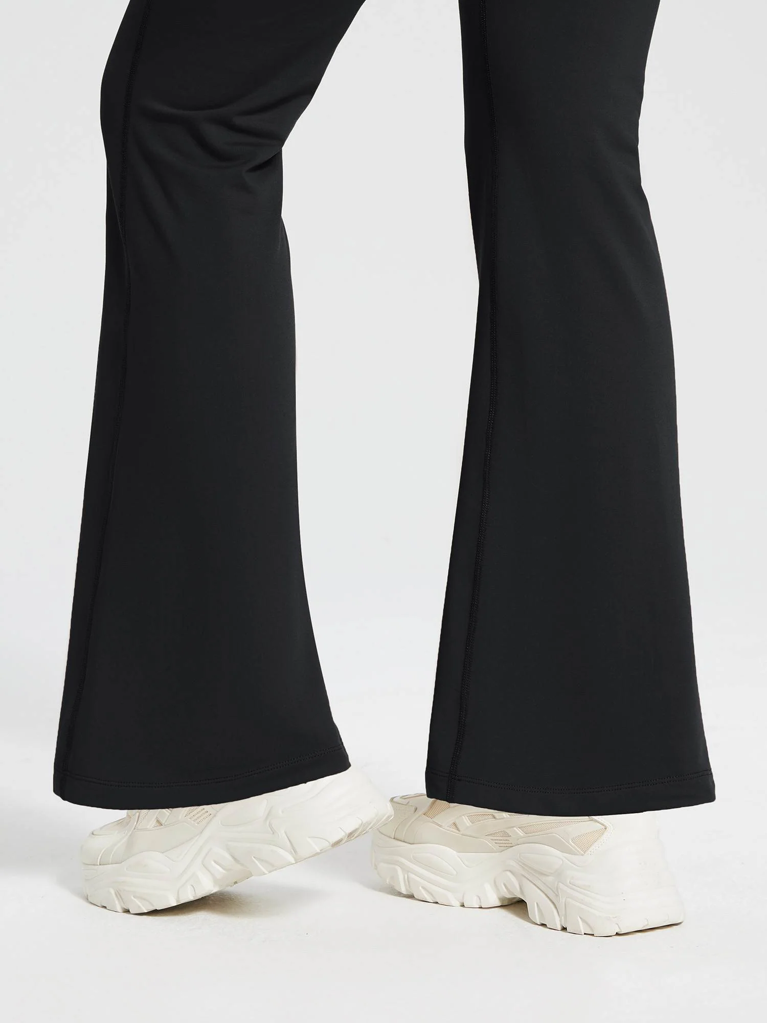 High-Waist Fleece-Lined Drawstring Flare Pants - Image 34