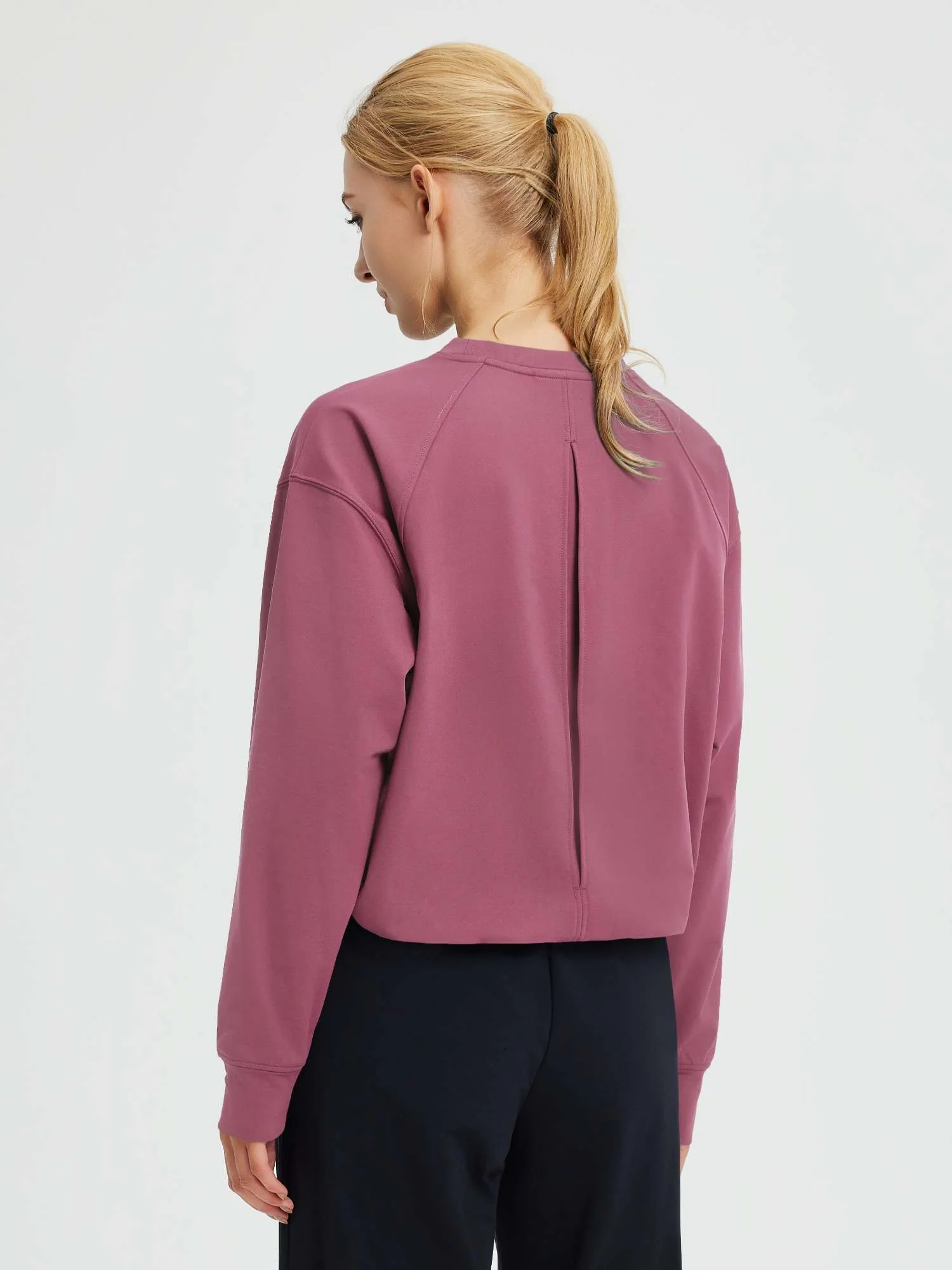 Raglan Fleece Long-Sleeve Running Top - Image 15