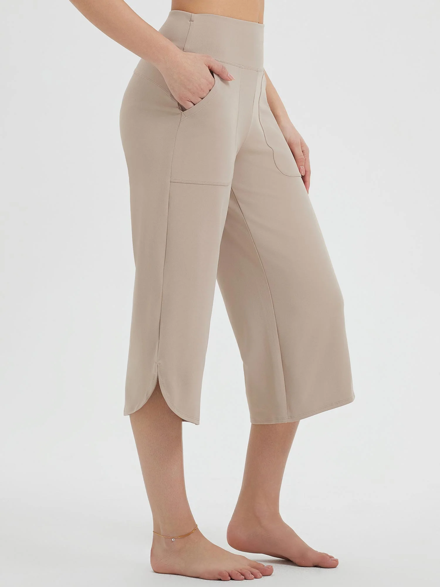 Secret Breeze Curved Hem Capris - Image 21