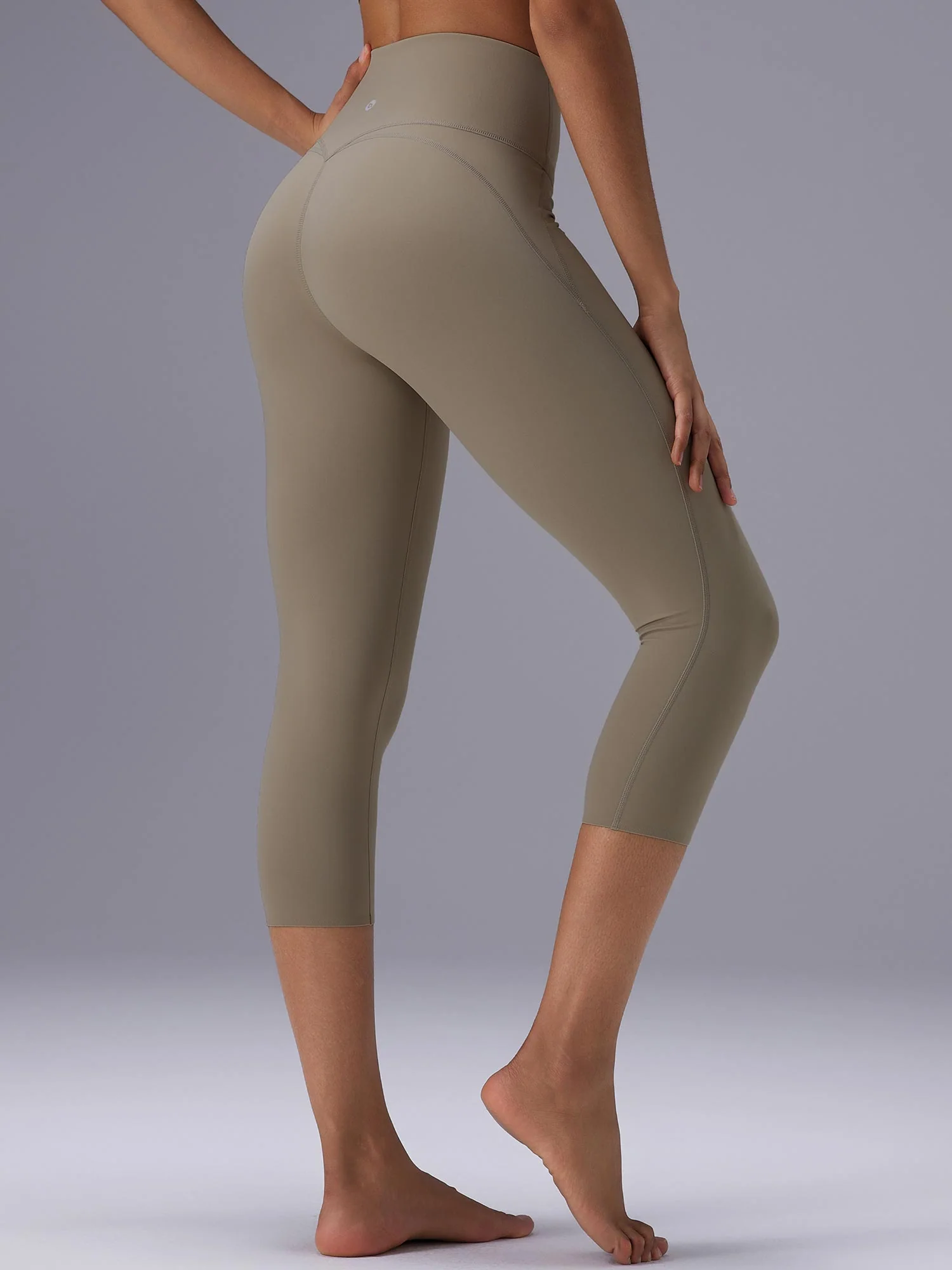 19" Tummy Control Capris - Image 24