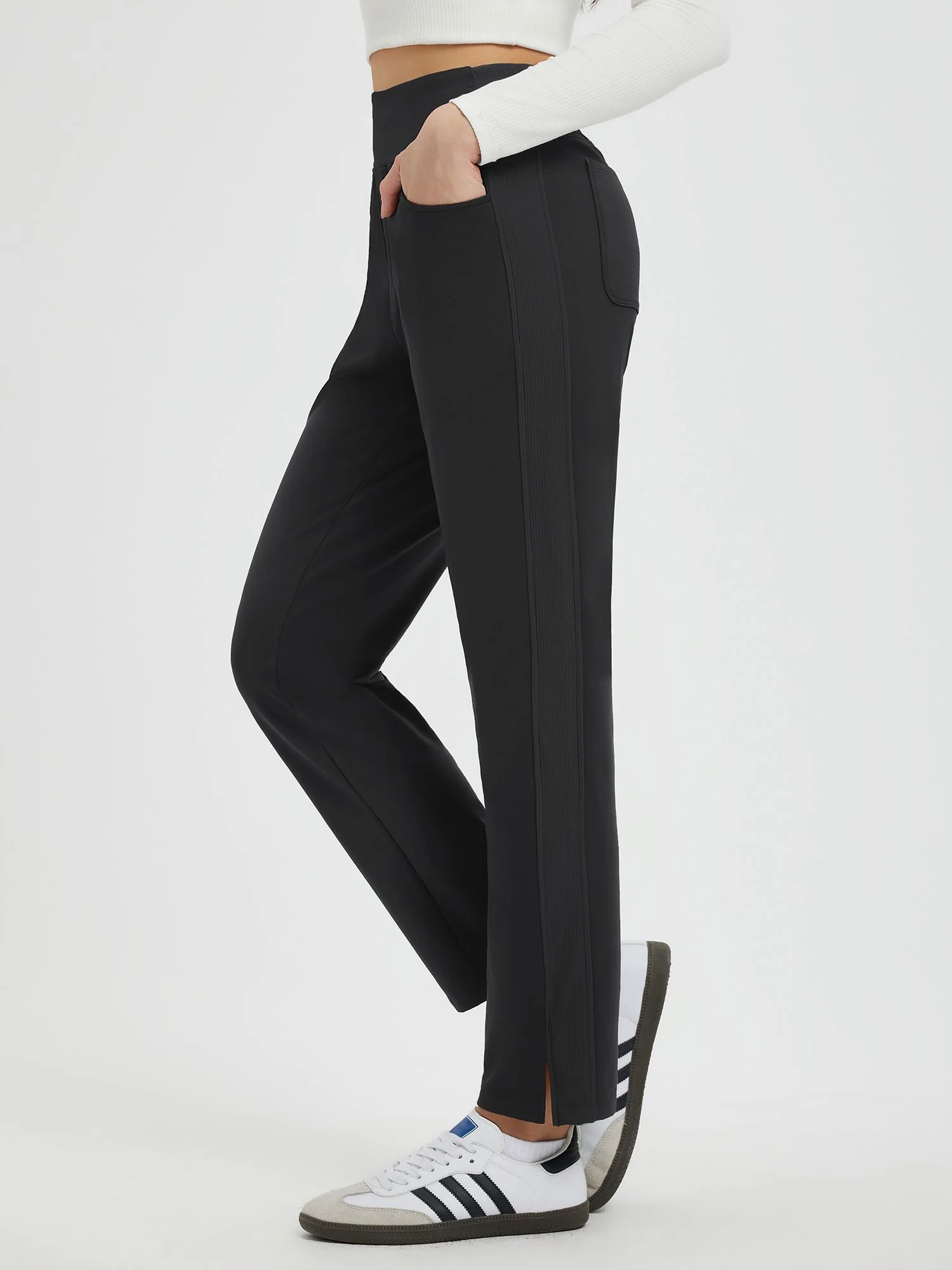 Running Flat-Waist Fleece Tapered Pants - Image 3