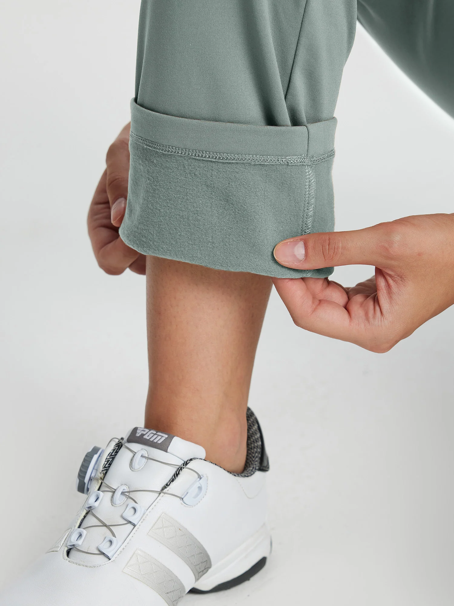 Women's Fleece-Lined Straight-Leg Golf Pants - Image 2